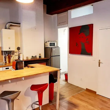 Apartment Centre Warm Full Of Charm *